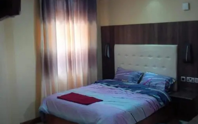 Nomads Trail Hotel