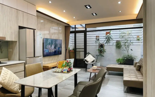 Qingdong Entire Home - Two Buildings for 4-70 peoples Best choice for Group Gatherings