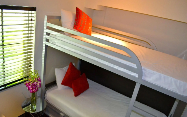 Posh South Beach Hostel