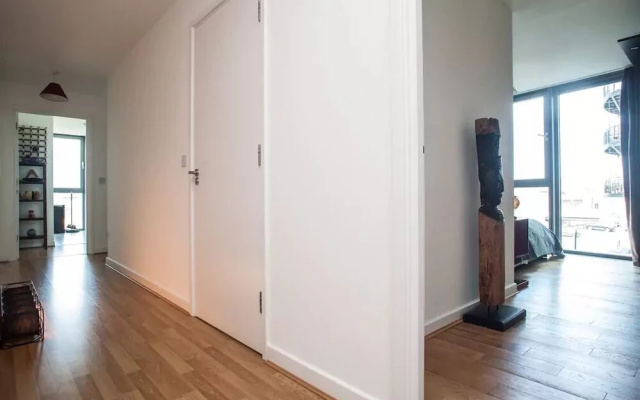 1BD Bright Cozy Queen Elizabeth Olympic Park Zne 2