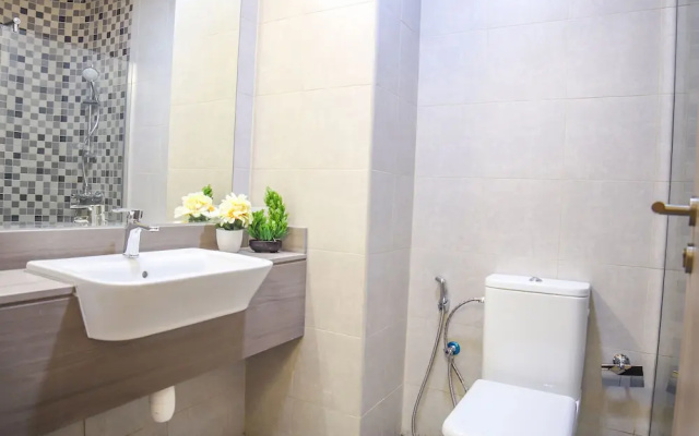 2 Bedroom Apartment- Azizi Plaza
