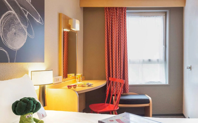 B&B Hotel Reims Centre Erlon