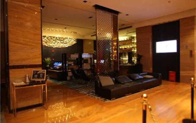 Echeng Hotel Wuhan Optics Vally Pedestrian Street