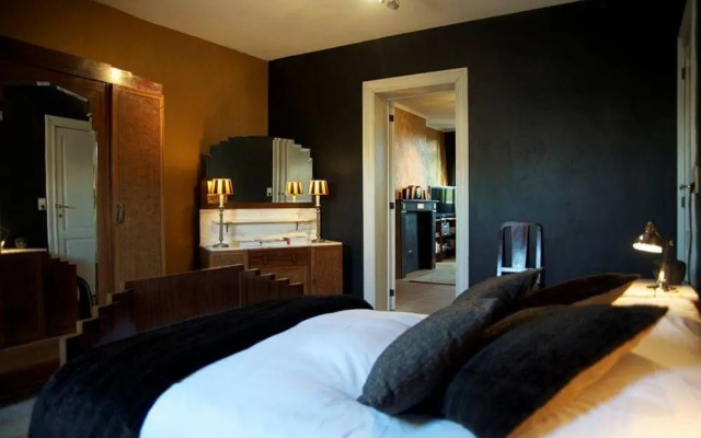 Bed  Breakfast 76