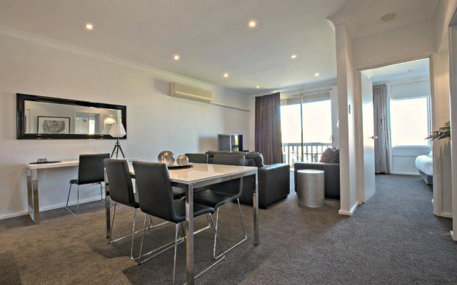 Archer Street – Adelaide DressCircle Apartments