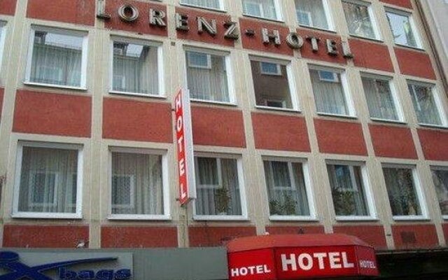 Lorenz Hotel Zentral вид на фасад