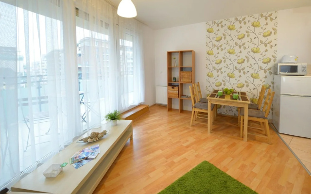 Corvina Apartments