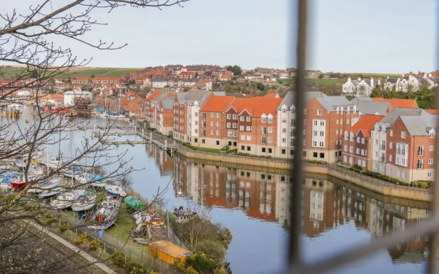 Whitby Harbour Retreat