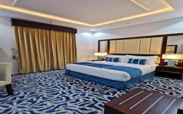 Kayan Hotel Suites