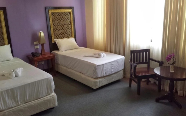Eva's Hotel