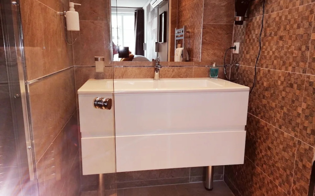 Votre Hotel Prive