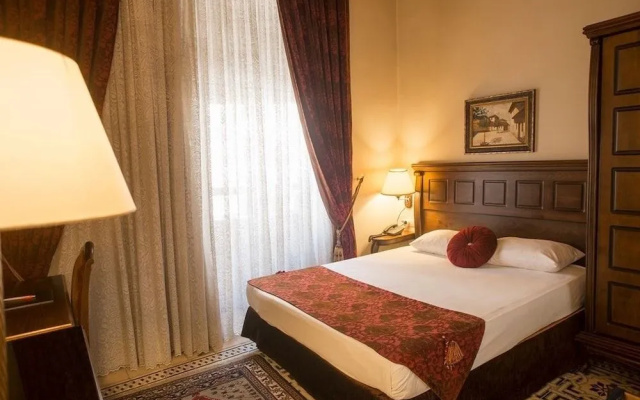 The Liwan Hotel