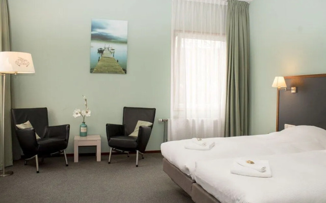Hotel Spoorzicht & SPA