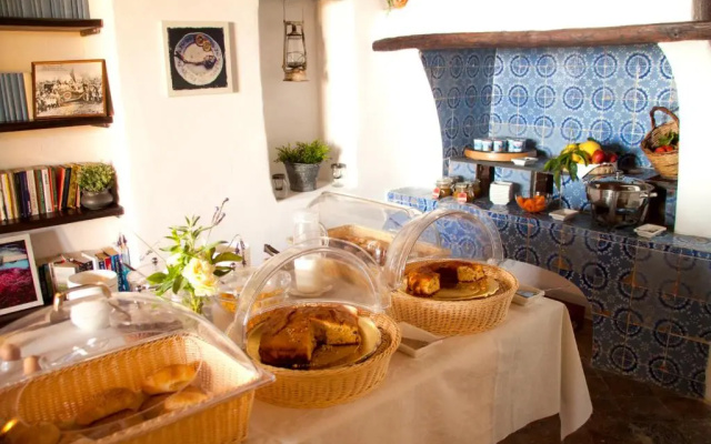 Hotel Ravesi