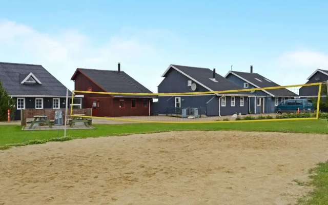 Tasteful Holiday Home in Hemmet near Sea