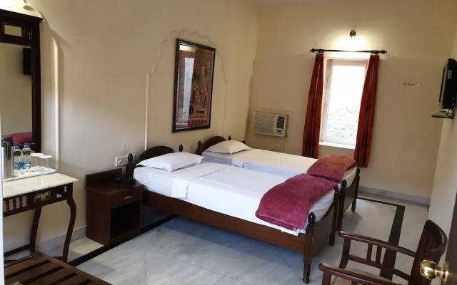Kalyan Bhawan Hotel