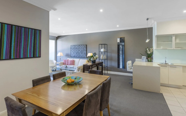 Nesuto Woolloomooloo Sydney Apartments