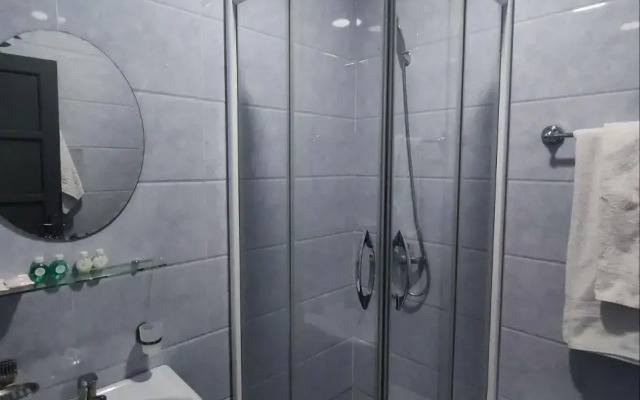 Grand Zamin Hotel