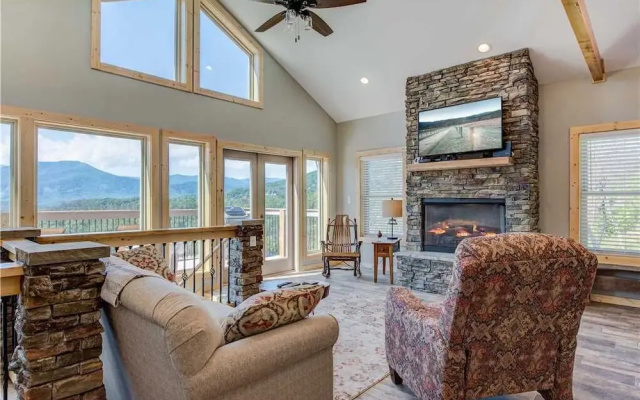 Hello Smokys - Two Bedroom Cabin