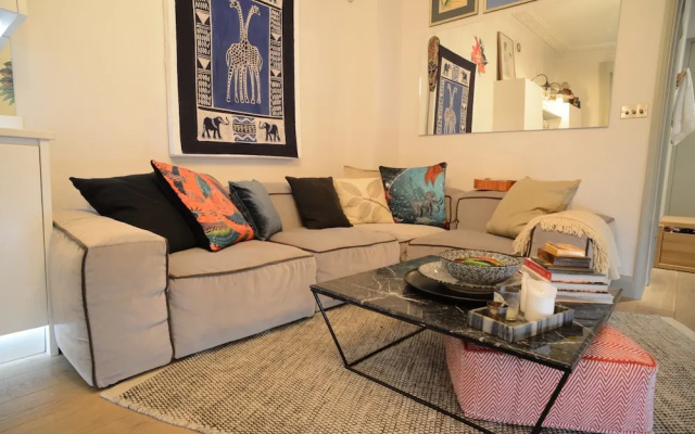 1 Bedroom Flat Near Royal Oak Station