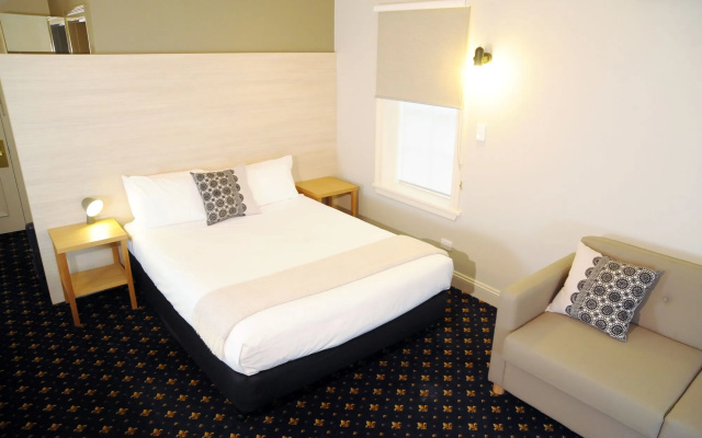 Sovereign Hill Hotel