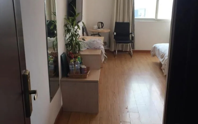 Yangzhou Rujia Hotel