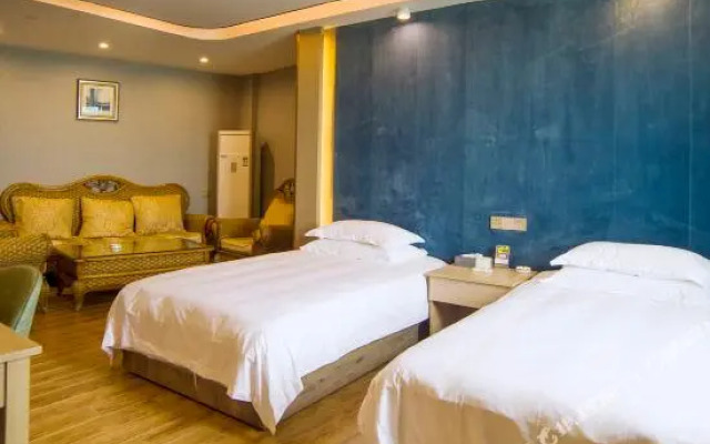 Xinrong Hotel