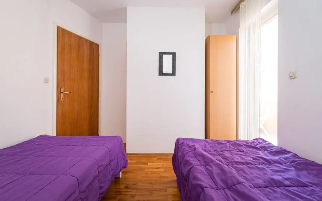 Apartment Near Supermarket Milo