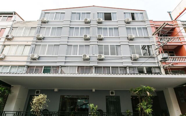 McCoy Beach Jomtien Pattaya - Hostel 0