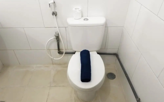 Homey and Comfy 2BR Apartment at Waterplace Residence