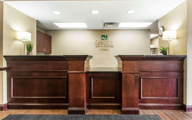 Quality Inn & Suites