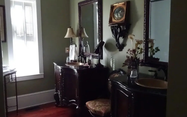 Robert Ruark Inn B&B