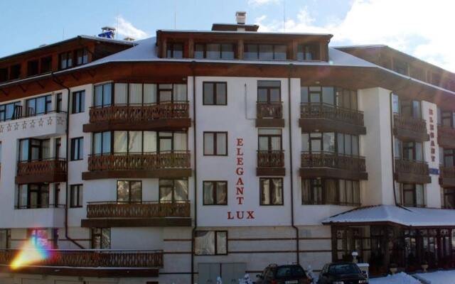 Hotel Elegant Lux вид на фасад