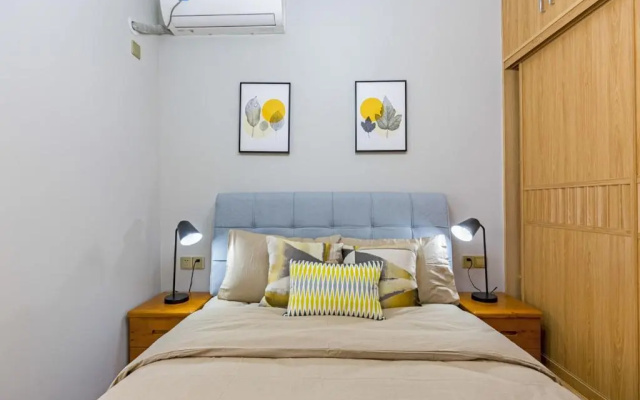 Chongqing Yubei·Chongqing North Railway Station· Locals Apartment 00138340