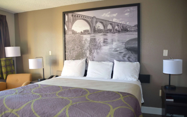 Super 8 by Wyndham Fredericksburg