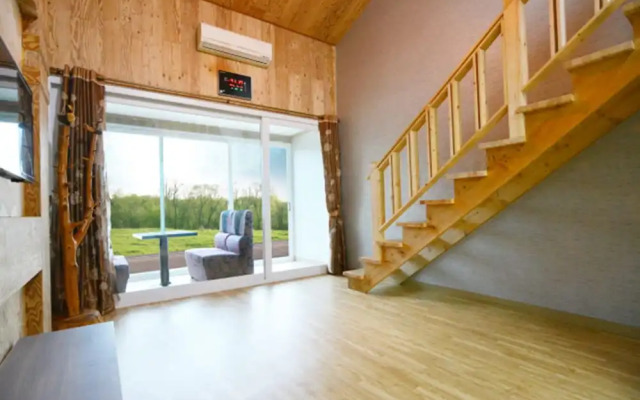 Gangneung Pine & Cinnamon Tree Pension