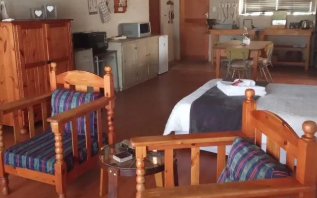 PurePlaas Self catering Volmoed Oudtshoorn Klein Karoo