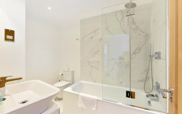 Garden View Sloane Square 2Bed 2.5Bath £2.5million