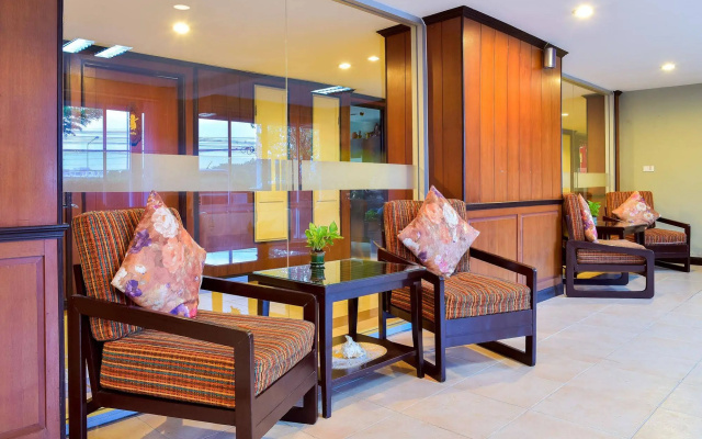 Season Palace Huahin Hotel