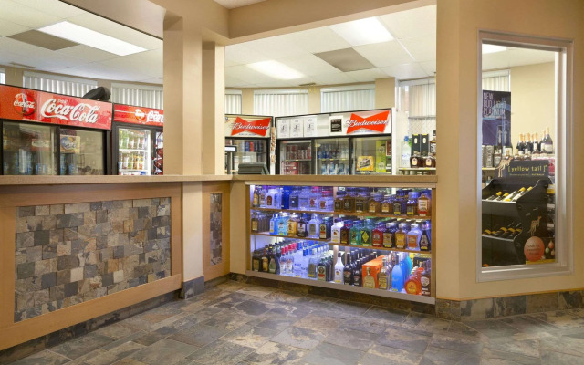 Central Suite Hotel