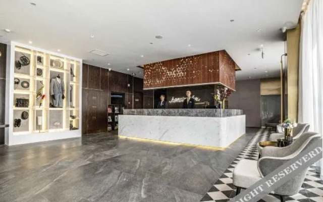 Homeinn Plus Hotel(Huayu mansion, Chunhui Road, Suncun, Jinan)