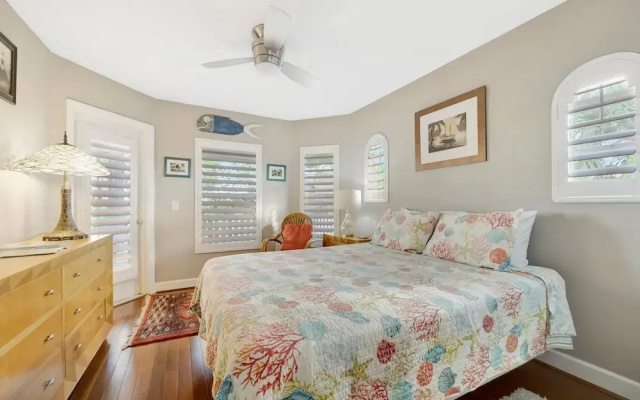 Terra Ceia Private Saltwater Pond Home