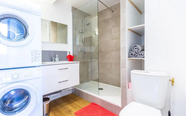 Superbe 100m2 - 2 Balcons - Proche Gare - Climatise