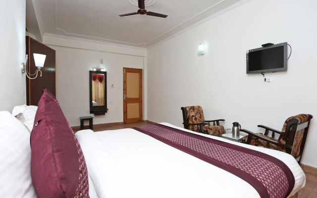 OYO 9684 Hotel Rudra Palace