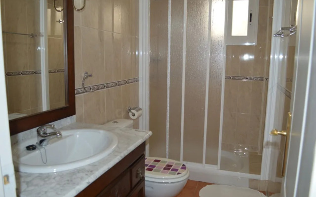 Ground floor apartment 1 bdr, private patio, west facing