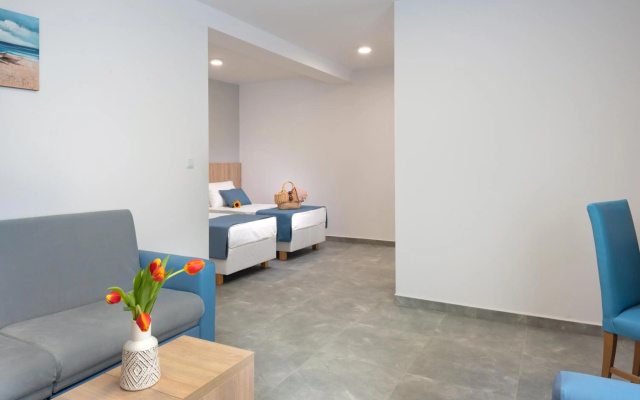 Martinez Aparthotel