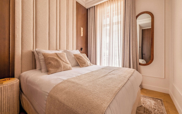 Luxury A/C Apt - 6p/3bdr - Arc de Triomphe
