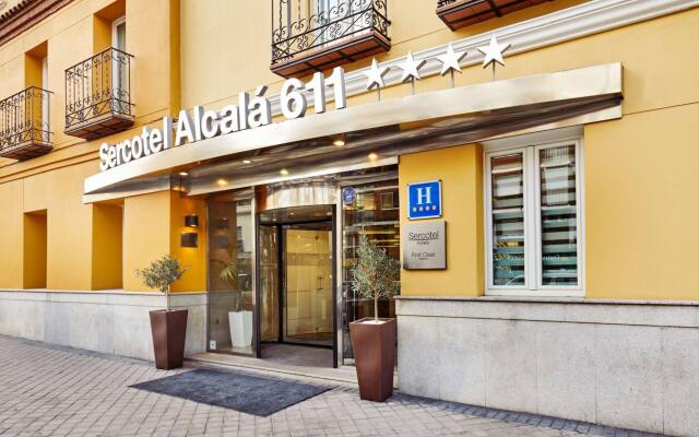 Hotel Sercotel Alcalá 611 вид на фасад