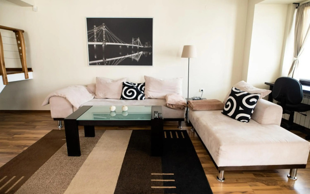 Maisonette 169