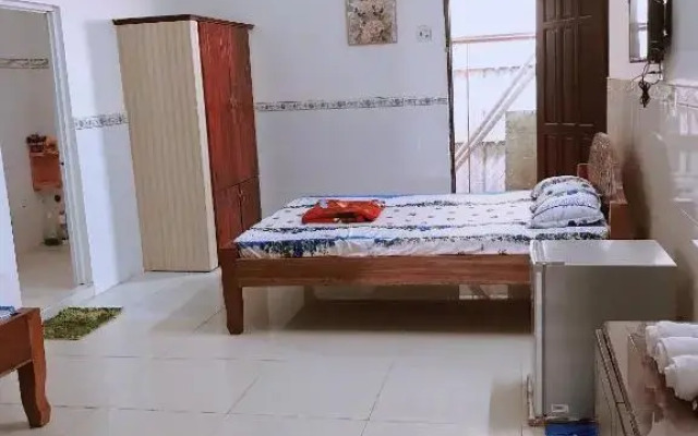 Nha Nghi 79